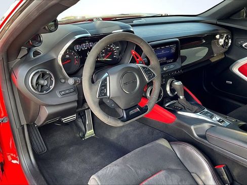 Used 2021 Chevrolet Camaro ZL1 image 14