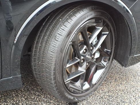 Used 2025 Kia K4 GT-Line Turbo image 4