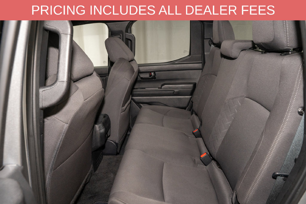 Certified 2025 Toyota Tacoma SR5 AWD/4WD image 7