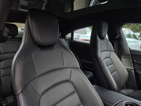 Used 2023 Porsche Taycan w/ Premium Package image 10