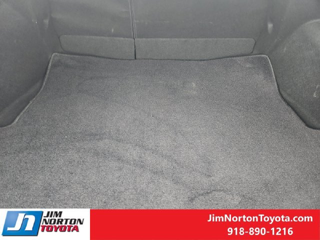 Used 2026 Toyota Corolla SE w/ SE Premium Package FWD image 32