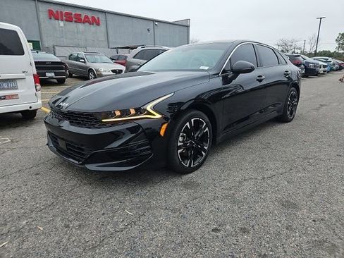 Used 2024 Kia K5 GT-Line w/ GT-Line Premium Package image 2