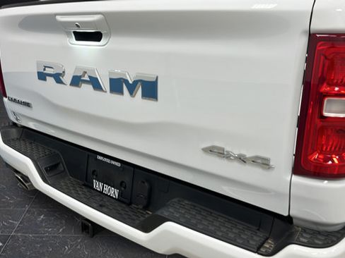 Used 2025 RAM 1500 Laramie w/ Laramie Southwest Edition AWD/4WD image 39