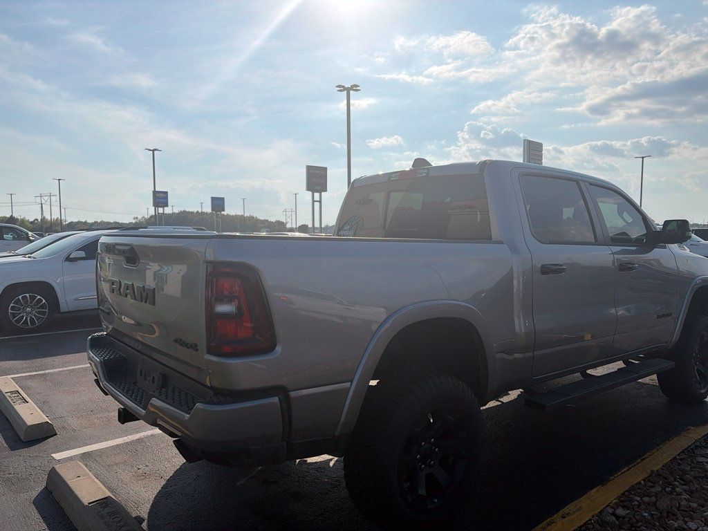Used 2025 RAM 1500 Big Horn AWD/4WD image 14