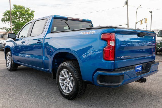 Used 2022 Chevrolet Silverado 1500 RST AWD/4WD image 8