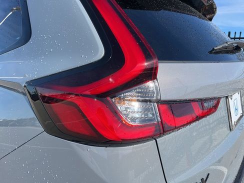 Used 2026 Honda CR-V Sport Touring image 7
