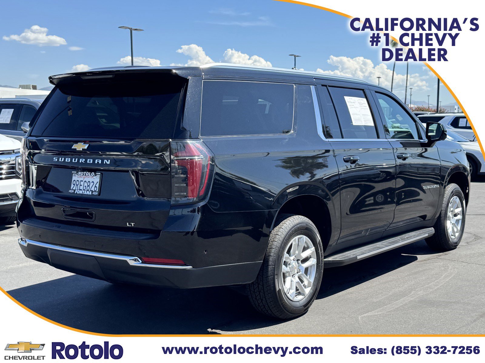 Used 2025 Chevrolet Suburban LT RWD image 6