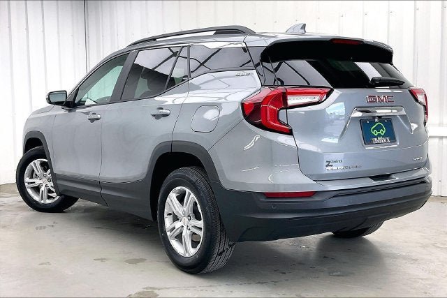 Certified 2024 GMC Terrain SLE w/ Driver Convenience Package AWD/4WD image 11