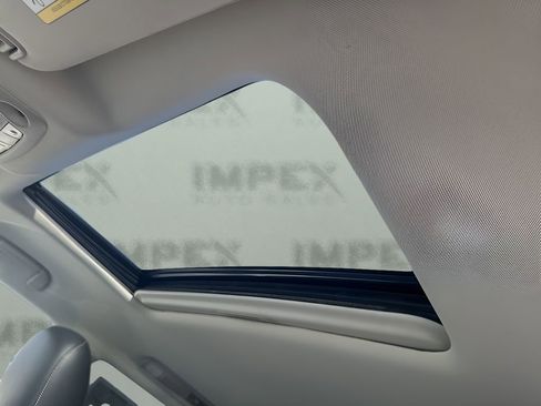 Used 2024 INFINITI QX80 Luxe image 12