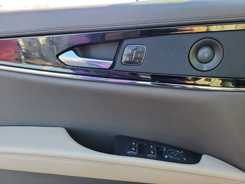 Certified 2023 Lincoln Nautilus Reserve w/ Equipment Group 201A image 18