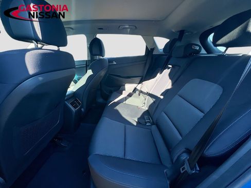 Used 2017 Hyundai Tucson Value w/ Cargo Package image 32