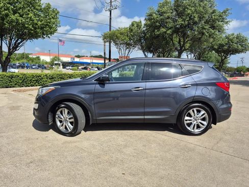 Used 2013 Hyundai Santa Fe Sport 2.0T image 2