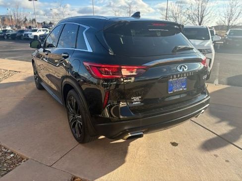 Used 2021 INFINITI QX50 Luxe w/ Appearance Package image 4