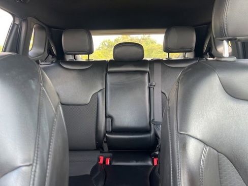 Used 2022 Jeep Compass Altitude image 25