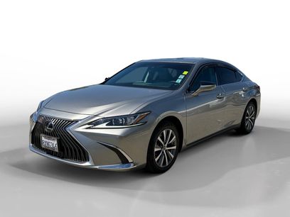 Used 2019 Lexus ES 350 w/ Accessory Package 2