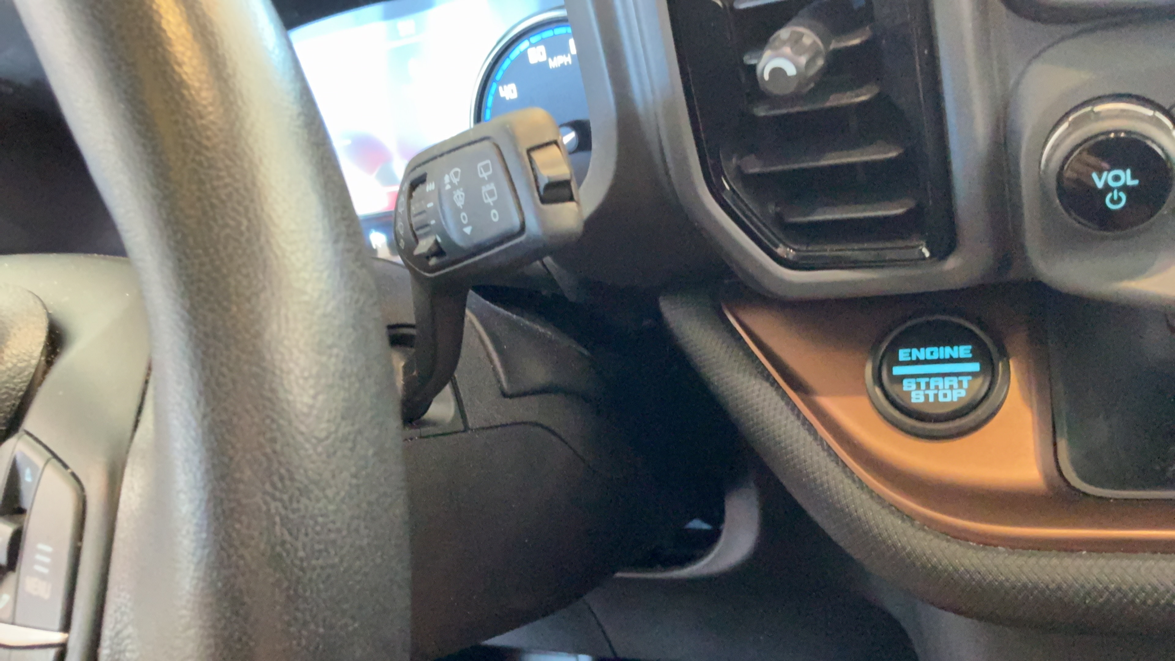 Used 2023 Ford Bronco Sport Outer Banks w/ Tech Package AWD/4WD image 19