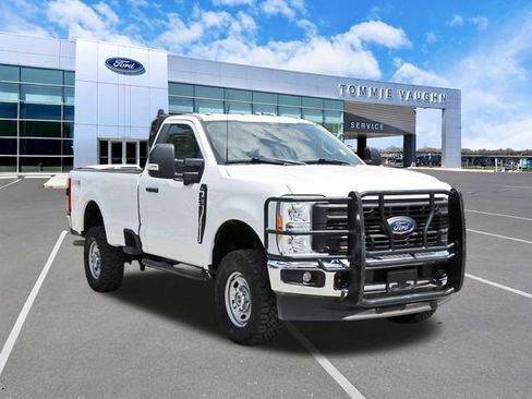 Used 2023 Ford F250 XL w/ 360-Degree Camera Package AWD/4WD image 6