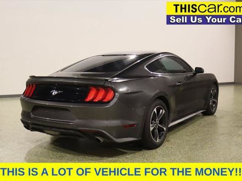 Used 2018 Ford Mustang Coupe RWD image 8