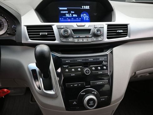 Used 2013 Honda Odyssey EX-L image 18