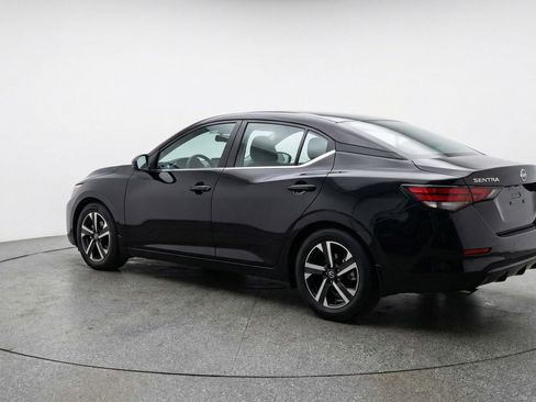 Used 2025 Nissan Sentra SV FWD image 6