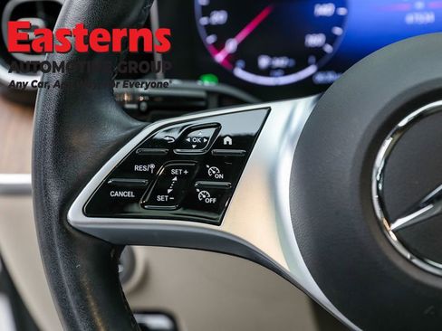 Used 2023 Mercedes-Benz C 300 4MATIC Sedan image 15