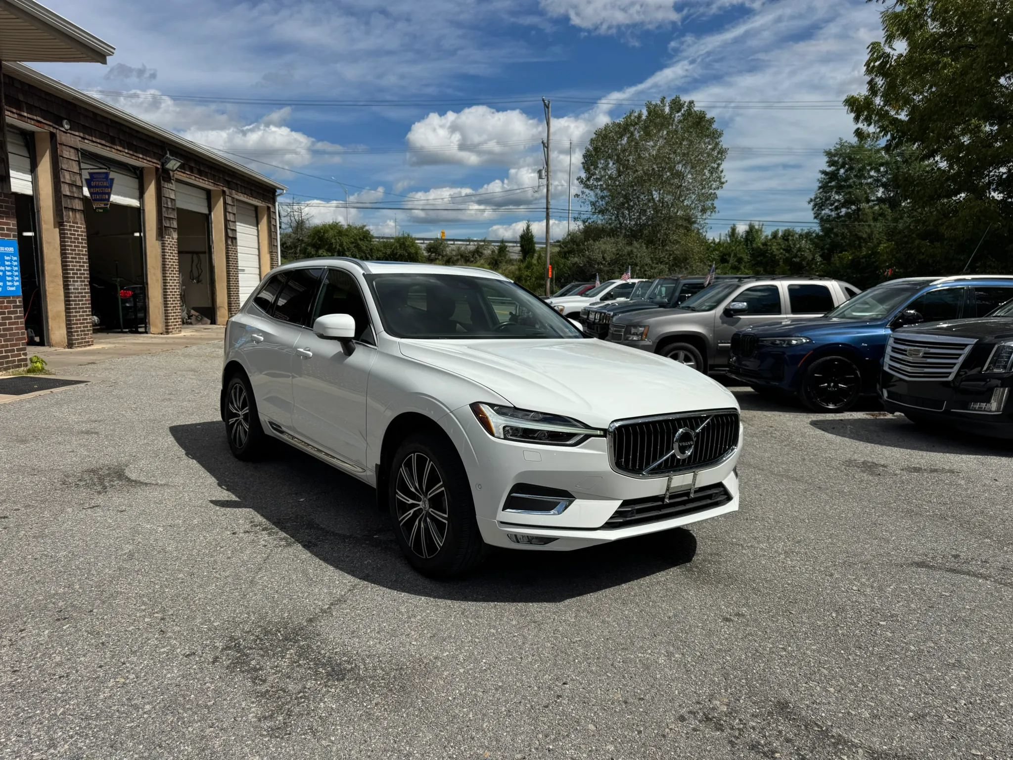 Used 2019 Volvo XC60 T5 Inscription AWD/4WD image 3