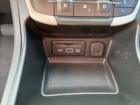 Used 2022 GMC Terrain SLT image 26