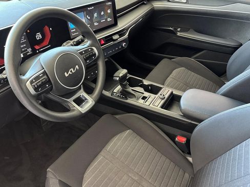 Used 2025 Kia K5 LXS FWD image 4