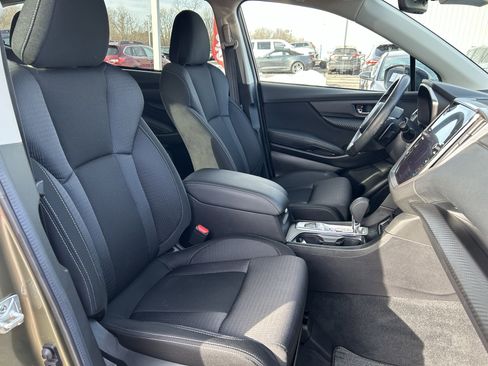 Used 2024 Subaru Ascent Premium w/ Convenience Package image 24
