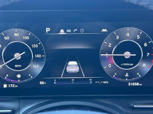 Used 2024 Kia Carnival SX FWD image 24