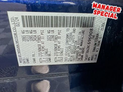 Used 2024 Nissan Rogue SV FWD image 29