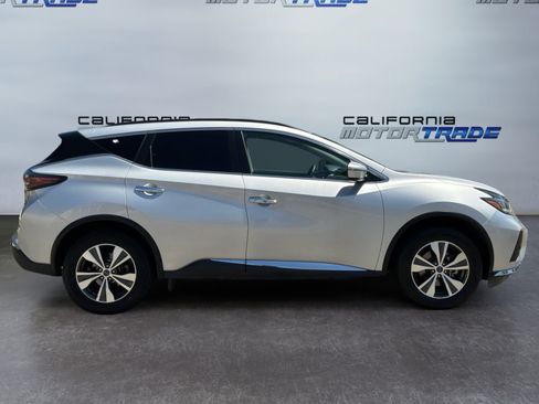 Used 2023 Nissan Murano SV AWD/4WD image 4