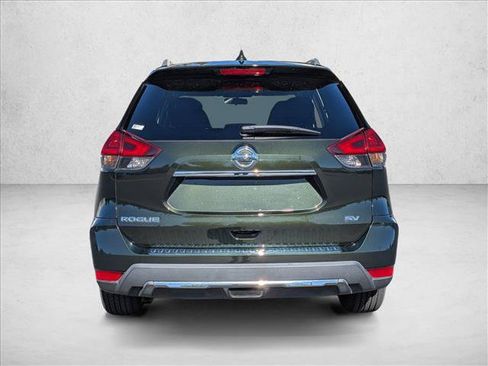 Used 2018 Nissan Rogue SV FWD image 7