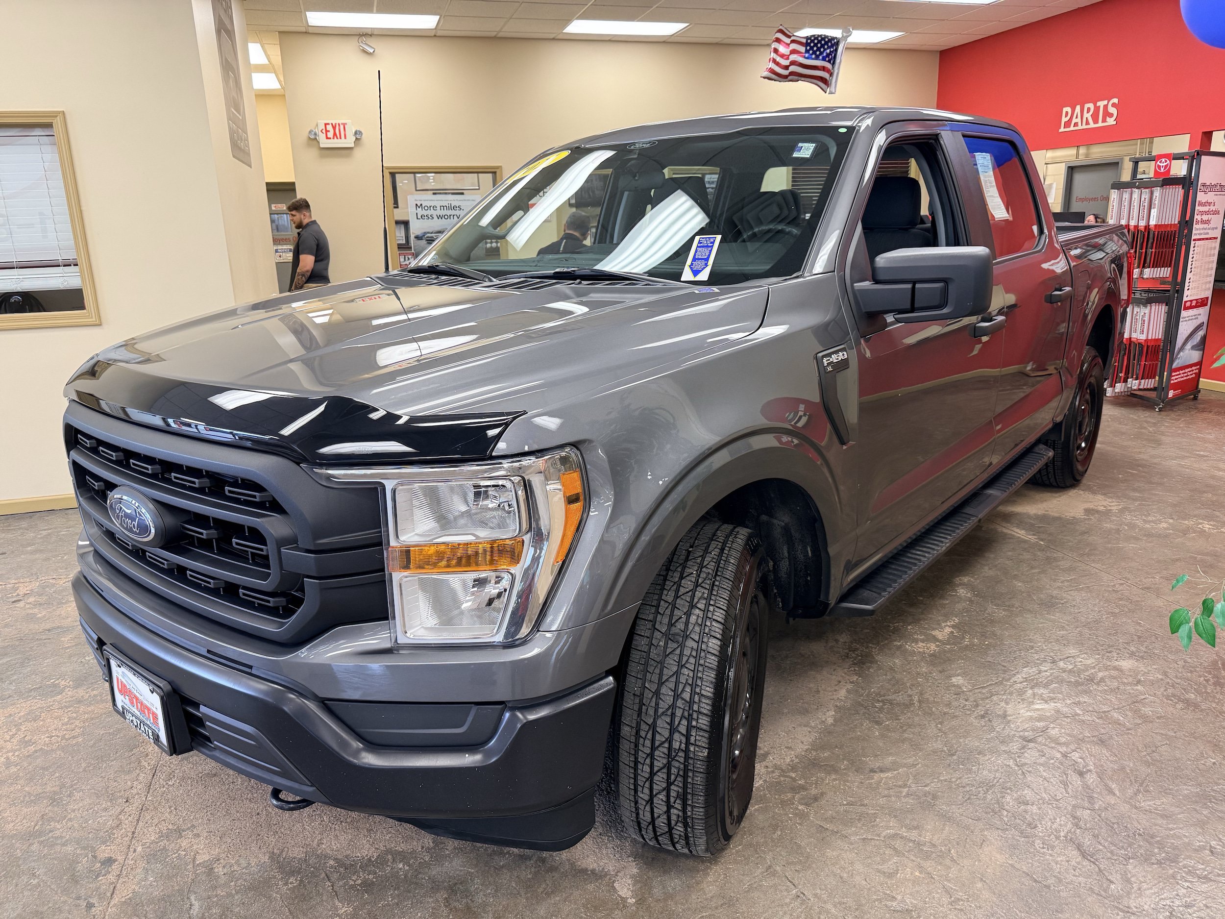 Used 2021 Ford F150 XL w/ Equipment Group 101A High AWD/4WD image 3