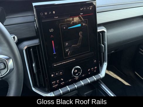 New 2026 GMC Acadia Elevation w/ Black Edition FWD image 18