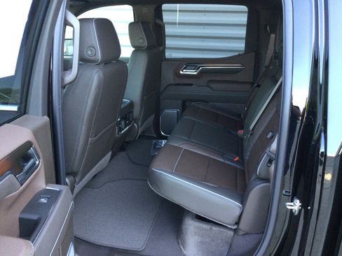 New 2026 GMC Sierra 1500 Denali w/ Technology Package AWD/4WD image 8