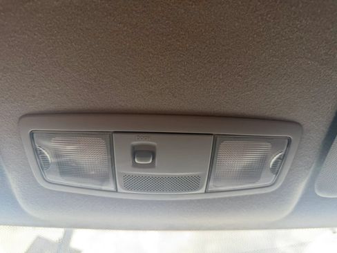 Used 2018 Mitsubishi Outlander Sport SE AWD/4WD image 21