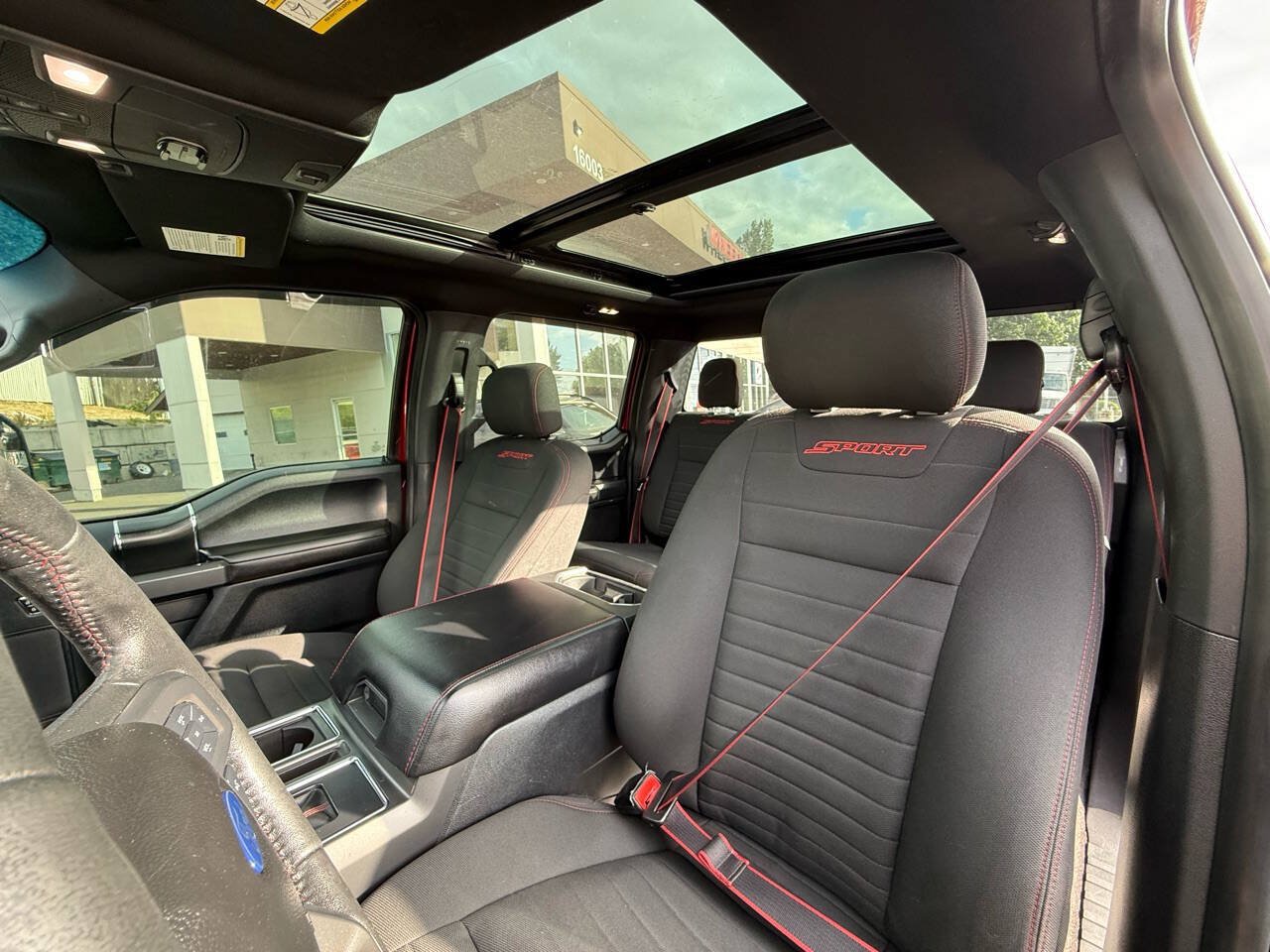 Used 2018 Ford F150 XLT w/ Equipment Group 302A Luxury AWD/4WD image 9