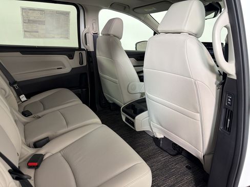 New 2026 Honda Odyssey EX-L image 28
