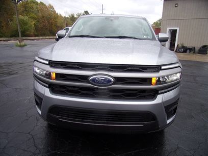 Used 2024 Ford Expedition XLT
