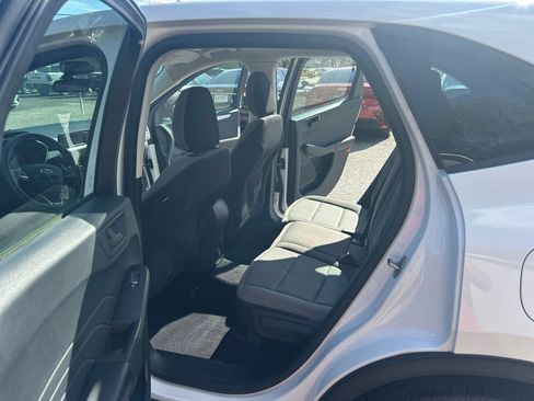 Used 2021 Ford Escape S image 10