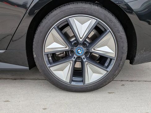 Used 2024 BMW i4 eDrive35 w/ Premium Package image 15