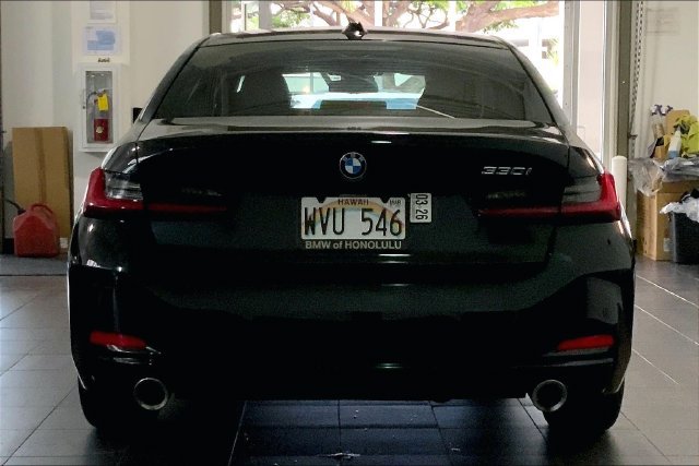 Certified 2023 BMW 330i Sedan w/ Convenience Package RWD image 4