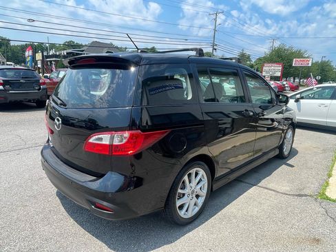 Used 2014 MAZDA MAZDA5 Touring w/ Moonroof & Audio Package FWD image 4