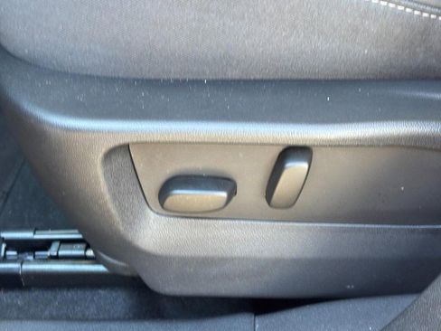 Certified 2023 Buick Envision Preferred w/ Sport Touring Package image 15