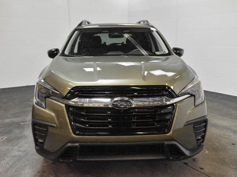 New 2026 Subaru Ascent Limited image 2