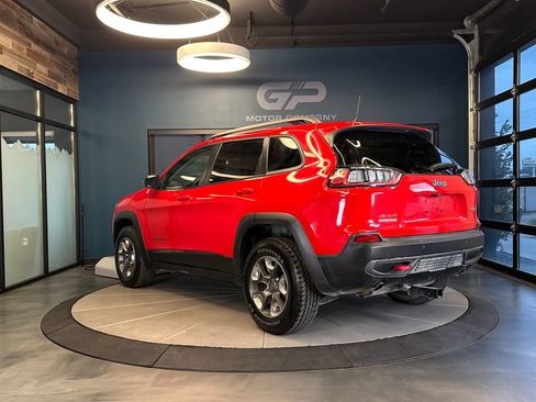 Used 2019 Jeep Cherokee Trailhawk w/ Comfort/Convenience Group AWD/4WD image 5