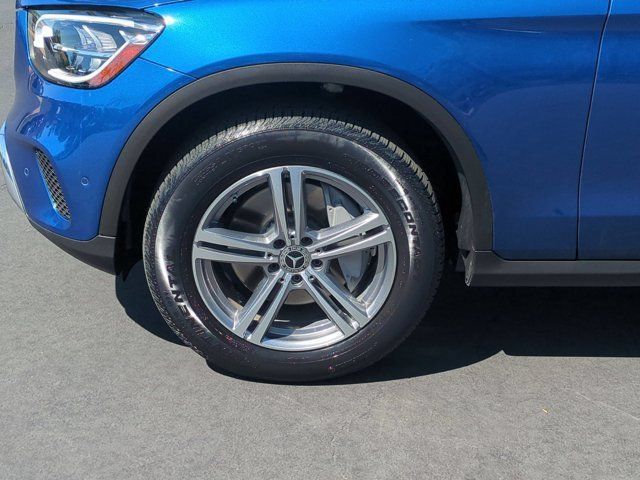 Used 2022 Mercedes-Benz GLC 300 image 9