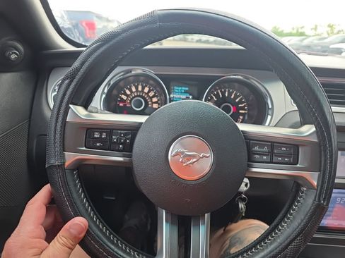 Used 2014 Ford Mustang GT Premium w/ Comfort Package RWD image 46