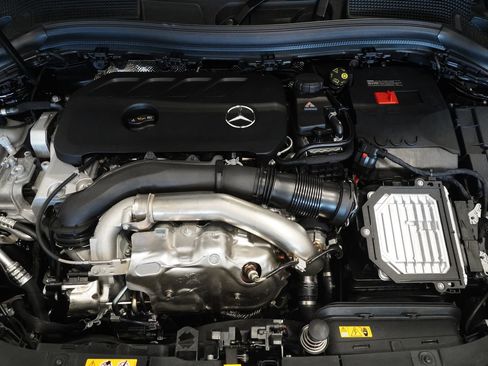 New 2026 Mercedes-Benz GLA 35 AMG 4MATIC image 34